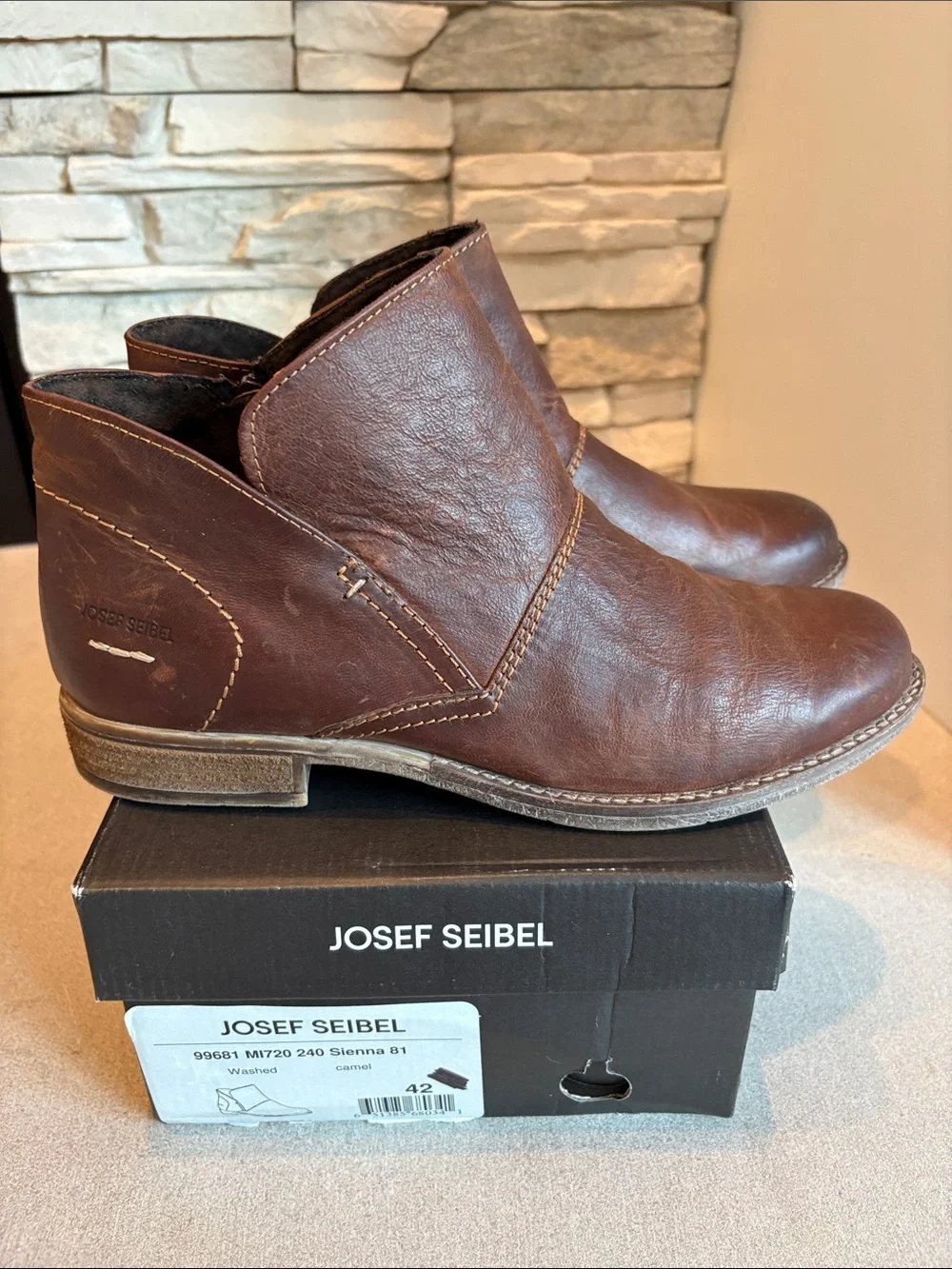Josef Seibel Sienna Ankle Boots